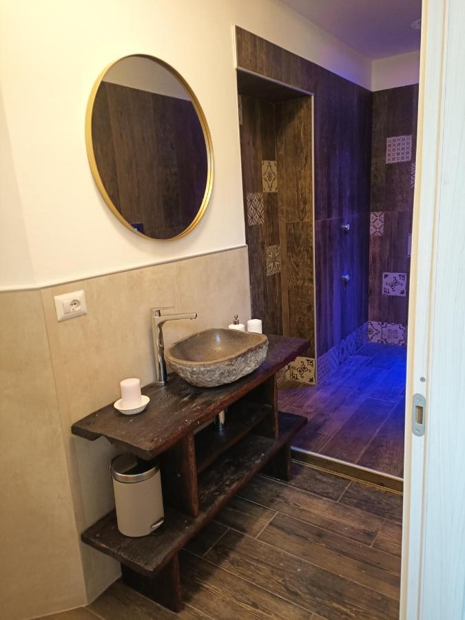 Alloggio Delizioso Domodossola Rooms Exterior photo
