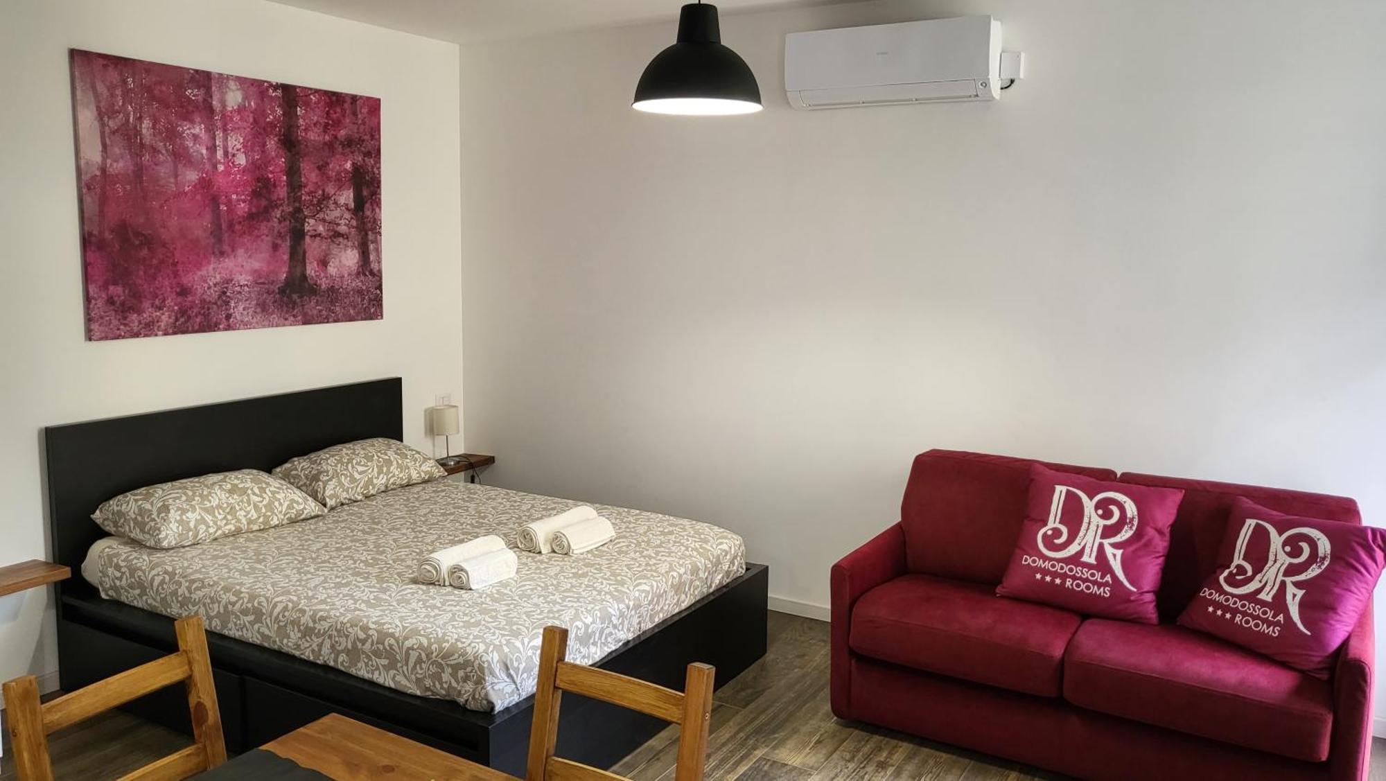 Alloggio Delizioso Domodossola Rooms Exterior photo